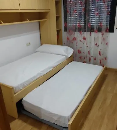 Vicente, Bonito En Apartment Boltaña